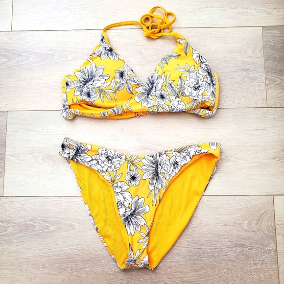 Reversible Swimwear - Picture 1 of 5